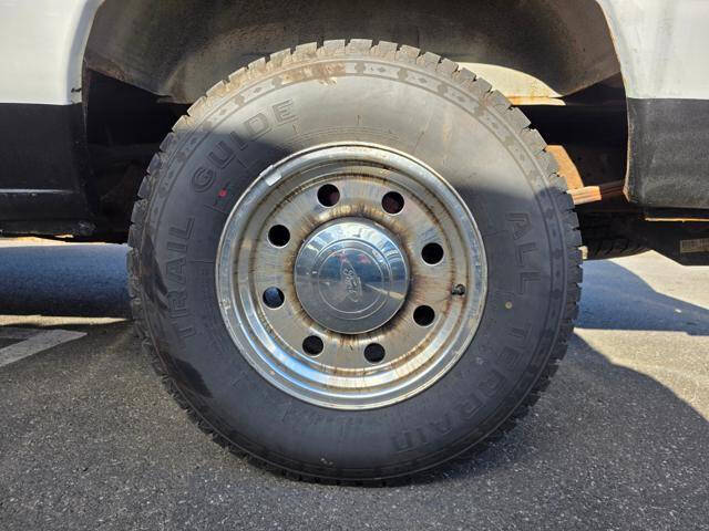 2005 Ford E-Series E-250