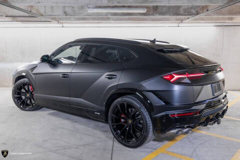 2024 Lamborghini Urus S