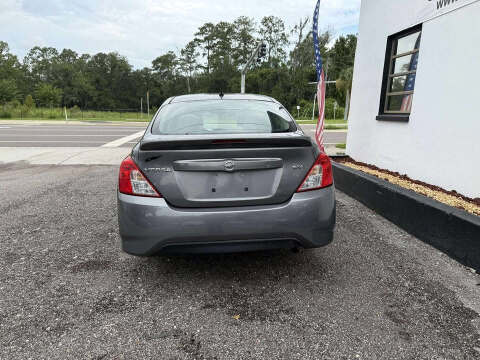 2017 Nissan Versa