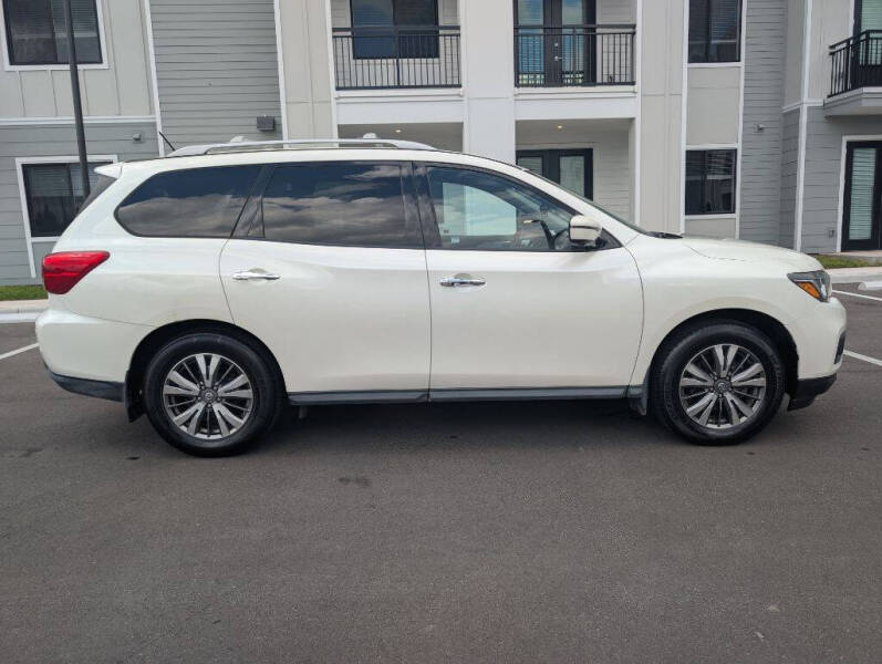 2018 Nissan Pathfinder S