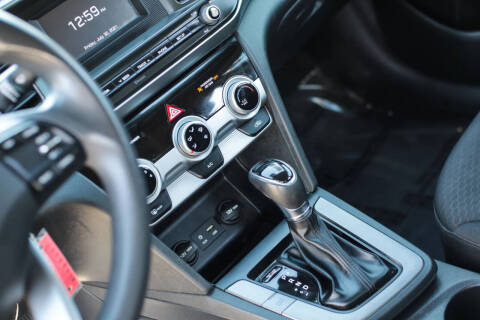 2019 Hyundai Elantra