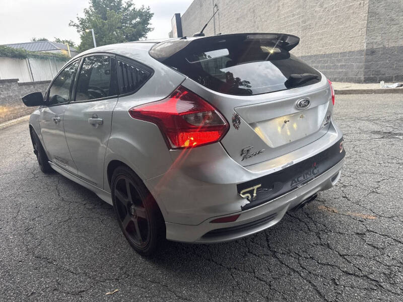 2014 Ford Focus ST