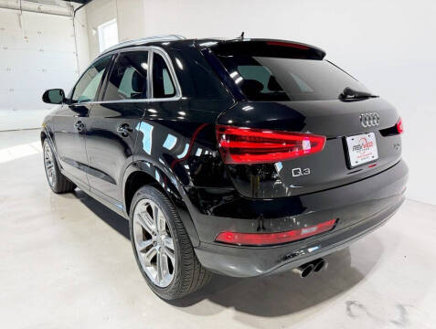2015 Audi Q3 2.0T quattro Prestige