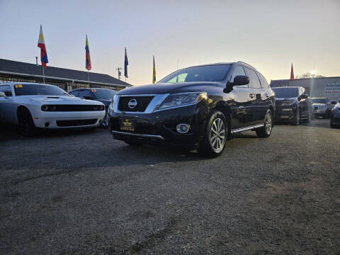 2016 Nissan Pathfinder for sale at Car Co in Richmond CA