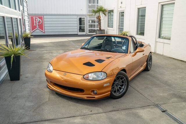 2000 Mazda MX-5 Miata 3
