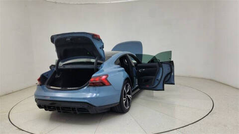 2022 Audi e-tron GT quattro Premium Plus