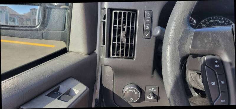 2015 GMC Savana 2500