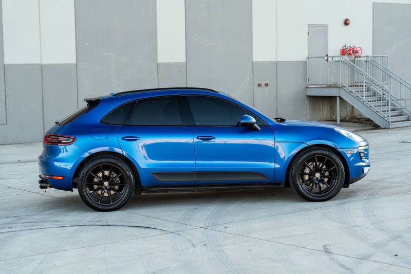 2016 Porsche Macan S