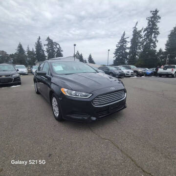 2014 Ford Fusion S