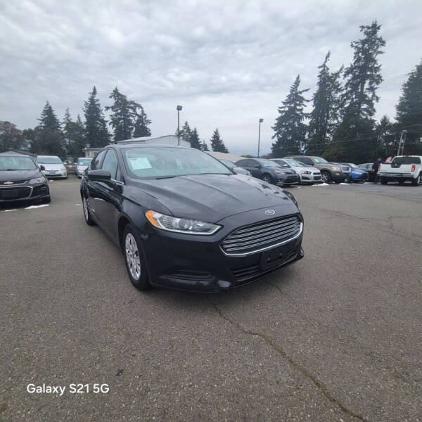 2014 Ford Fusion S