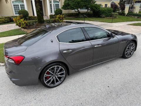 2022 Maserati Ghibli Modena
