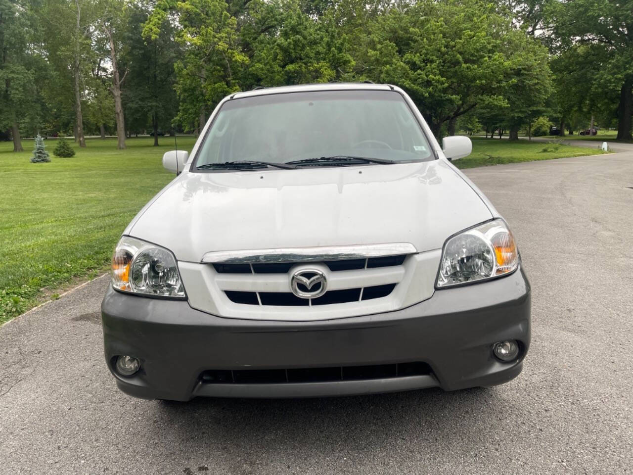 2005 Mazda Tribute for sale at Tower Grove Auto in Saint Louis, MO