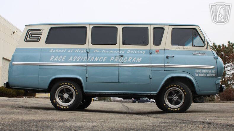 1967 Ford E-150