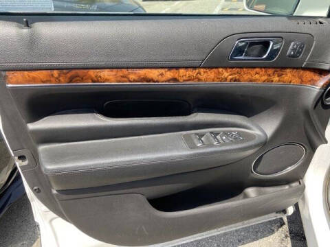 2019 Lincoln MKT Reserve