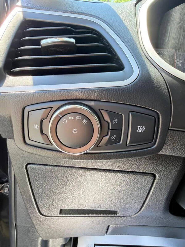 2020 Ford Edge