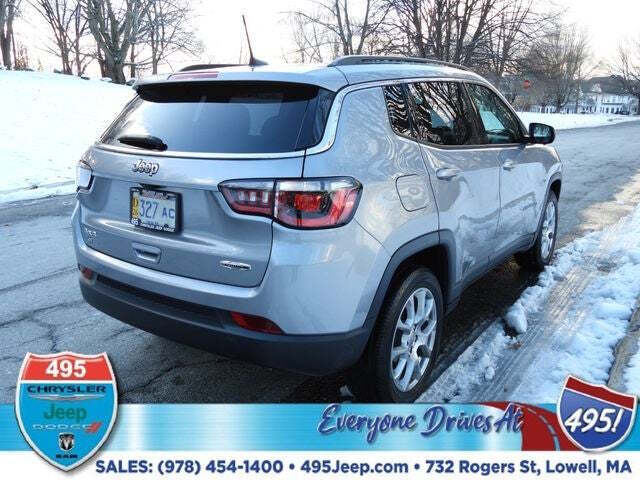 2022 Jeep Compass Latitude Lux