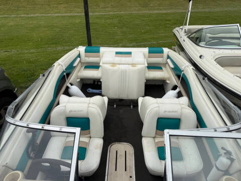 1995 Rinker 18 bowrider