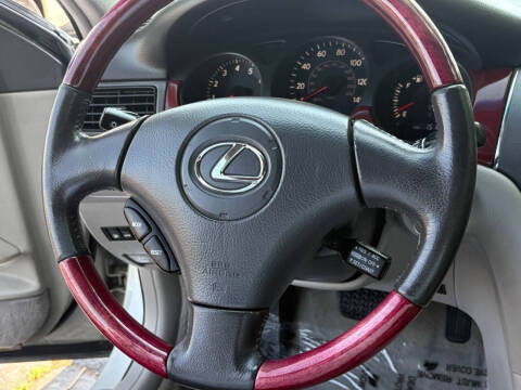 2003 Lexus ES 300
