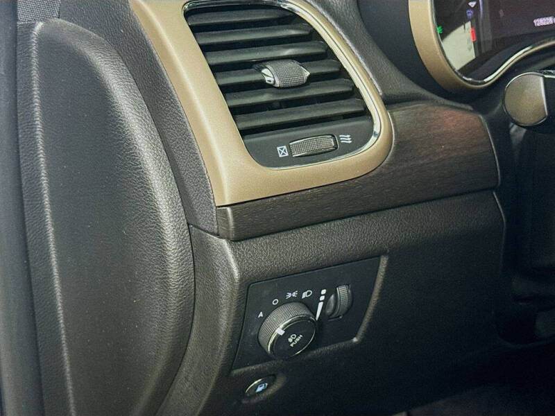 2017 Jeep Grand Cherokee Laredo