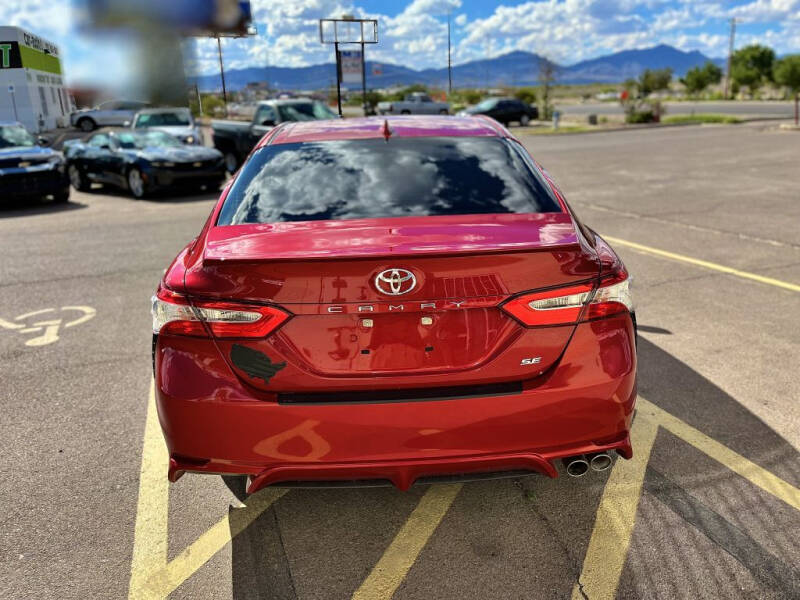 2020 Toyota Camry SE