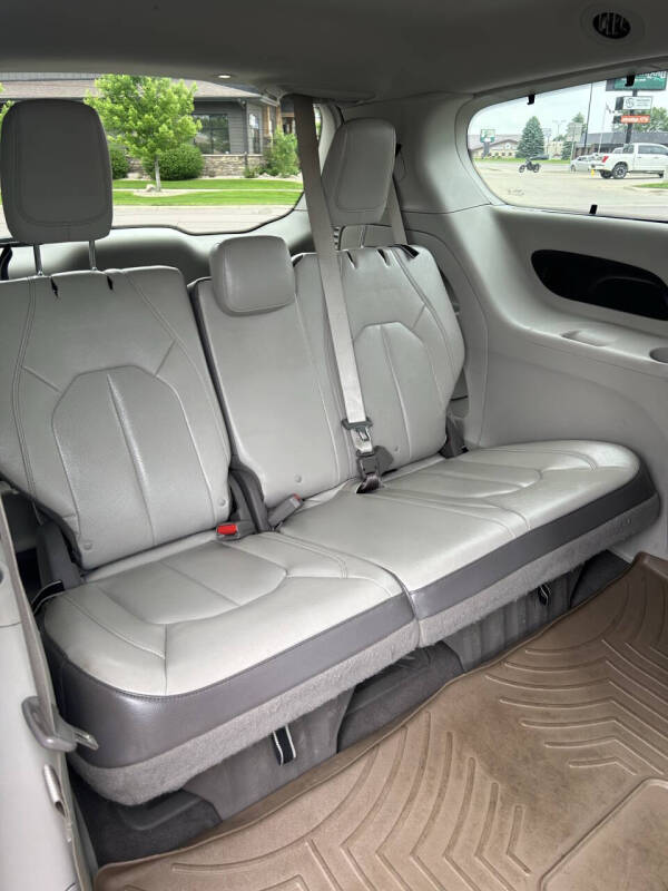 2019 Chrysler Pacifica Touring L Plus