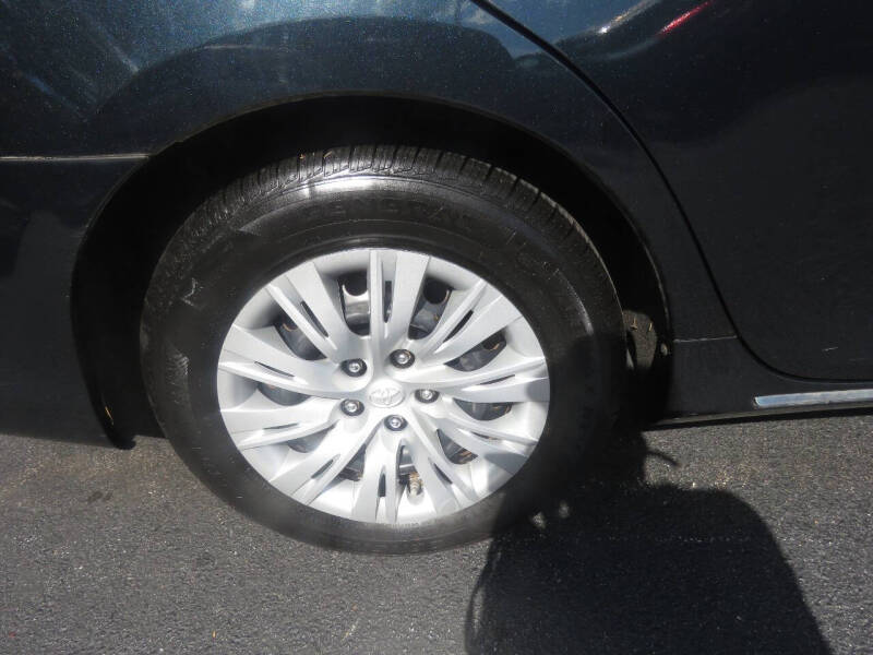 2012 Toyota Camry LE