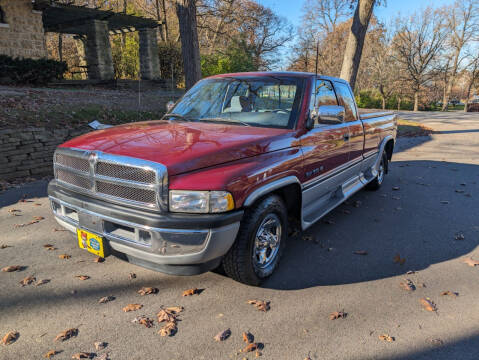 1995 Dodge Ram 1500 for sale at Advantage Auto Sales & Imports Inc in Loves Park IL