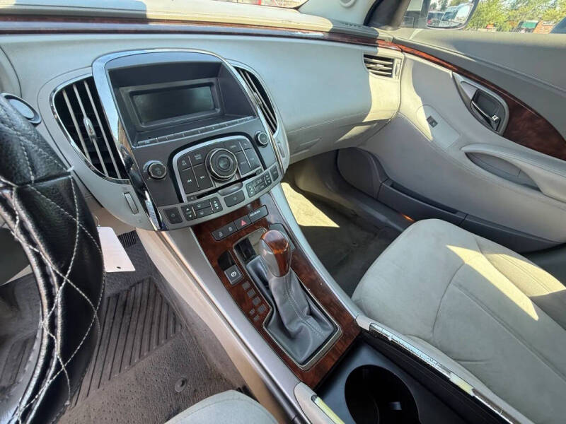 2011 Buick LaCrosse CX