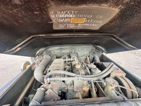 2000 AM General M35 A-2