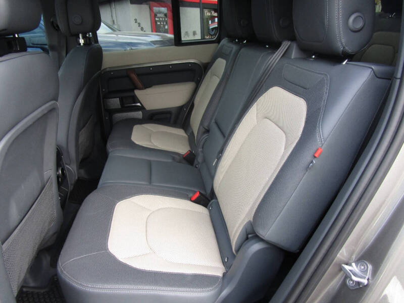 2023 Land Rover Defender 130 X