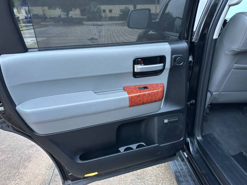 2019 Toyota Sequoia Platinum