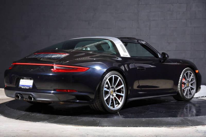 2017 Porsche 911 Targa 4
