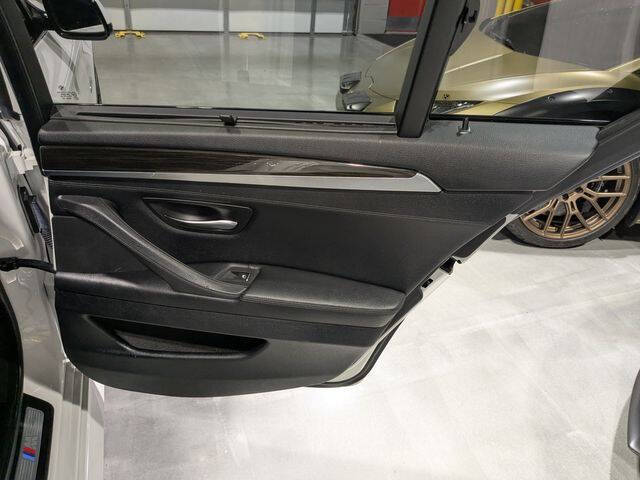 2013 BMW 5 Series 550i xDrive