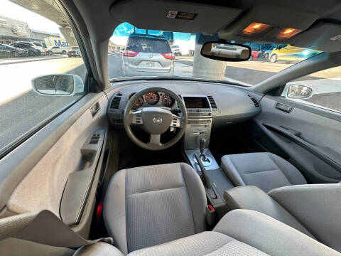 2004 Nissan Maxima 3.5 SE