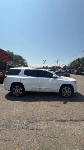 2019 GMC Acadia Denali