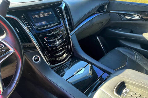 2016 Cadillac Escalade Platinum