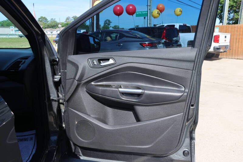 2019 Ford Escape SE