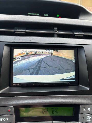 2015 Toyota Prius Two