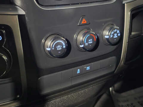 2020 RAM 1500 Classic SLT