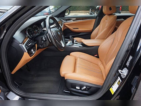 2017 BMW 5 Series 540i