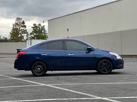 2018 Nissan Versa
