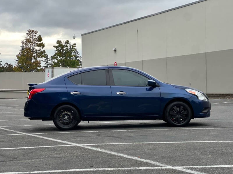 2018 Nissan Versa