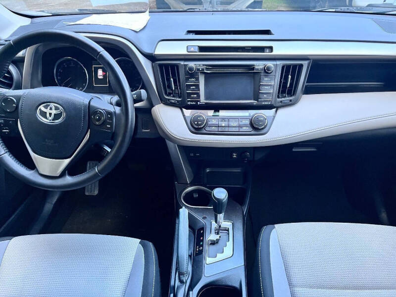 2016 Toyota RAV4 XLE
