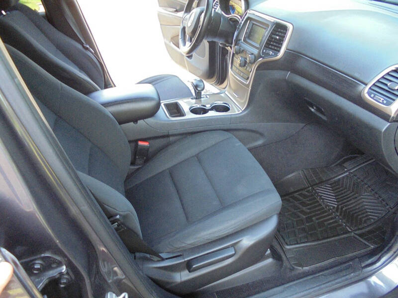 2015 Jeep Grand Cherokee Laredo