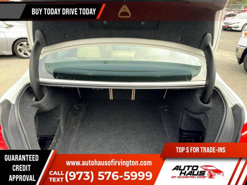 2018 BMW 3 Series 330i xDrive