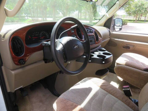 2006 Ford E-Series E-350 SD