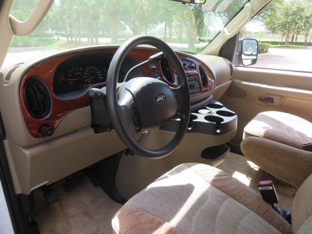 2006 Ford E-Series E-350 SD