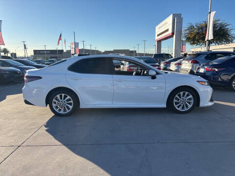 2021 Toyota Camry LE