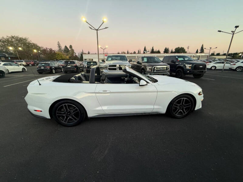 2019 Ford Mustang EcoBoost Premium