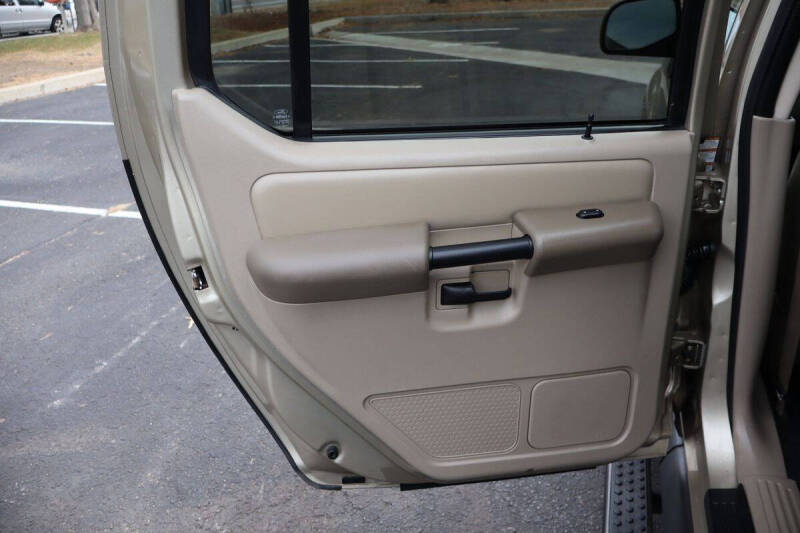 2003 Ford Explorer Sport Trac XLS